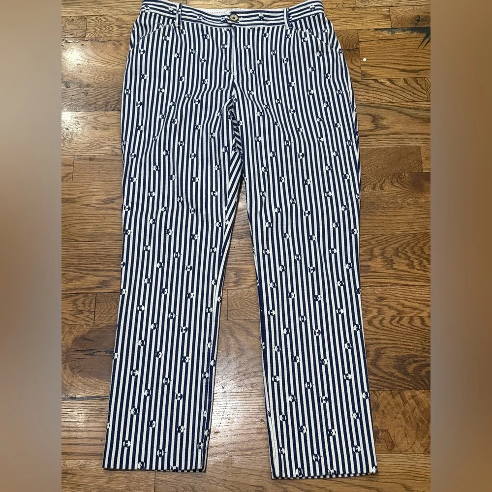 Anthropologie. Essential Slim Trouser. Blue & White Striped Floral. Size 8.